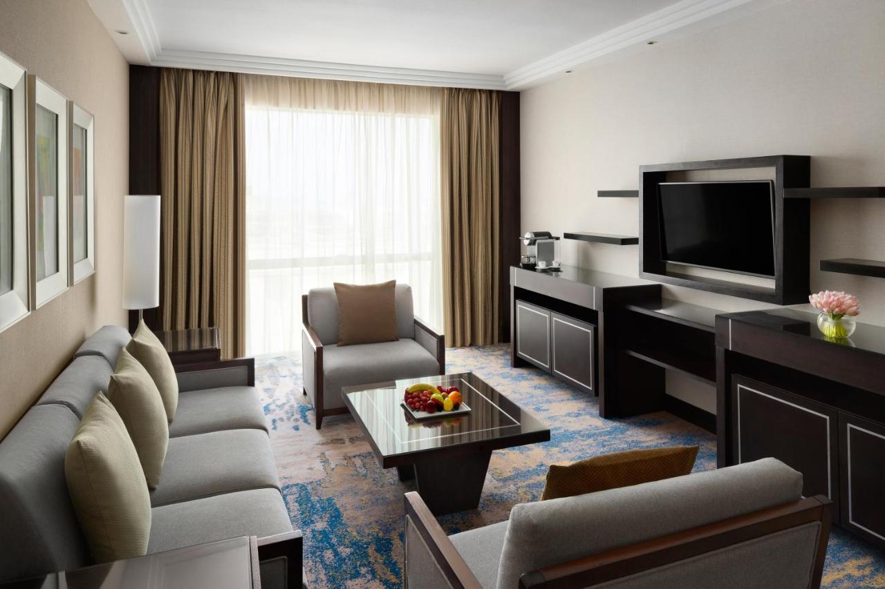Hotel Crowne Plaza Jeddah By Ihg Exteriér fotografie Living room