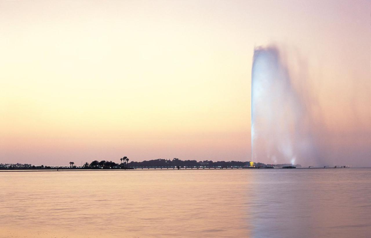 Hotel Crowne Plaza Jeddah By Ihg Exteriér fotografie Fountain of the Kingdom